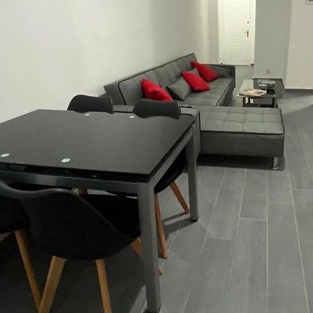 カノニCasa Di Vittorioアパートメント エクステリア 写真